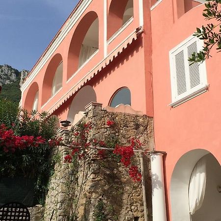 Capri Villa Bismarck Buitenkant foto