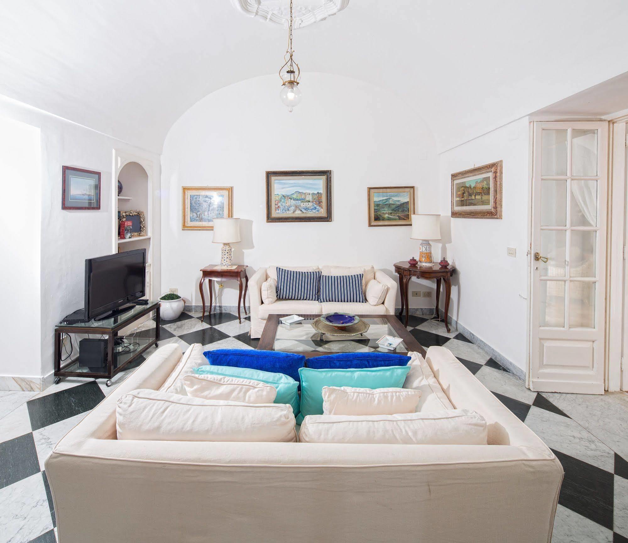 Capri Villa Bismarck Buitenkant foto